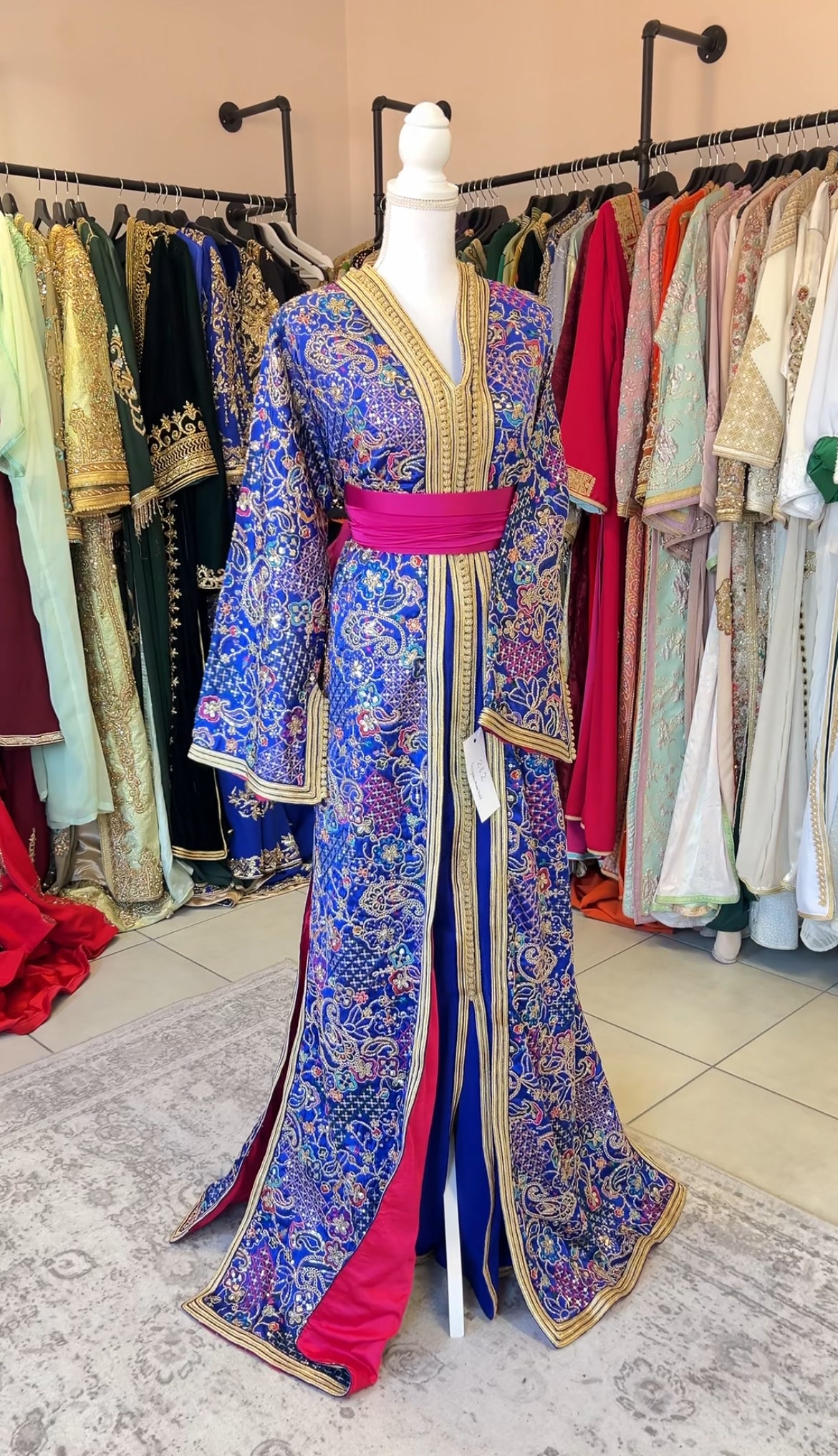 SAREE