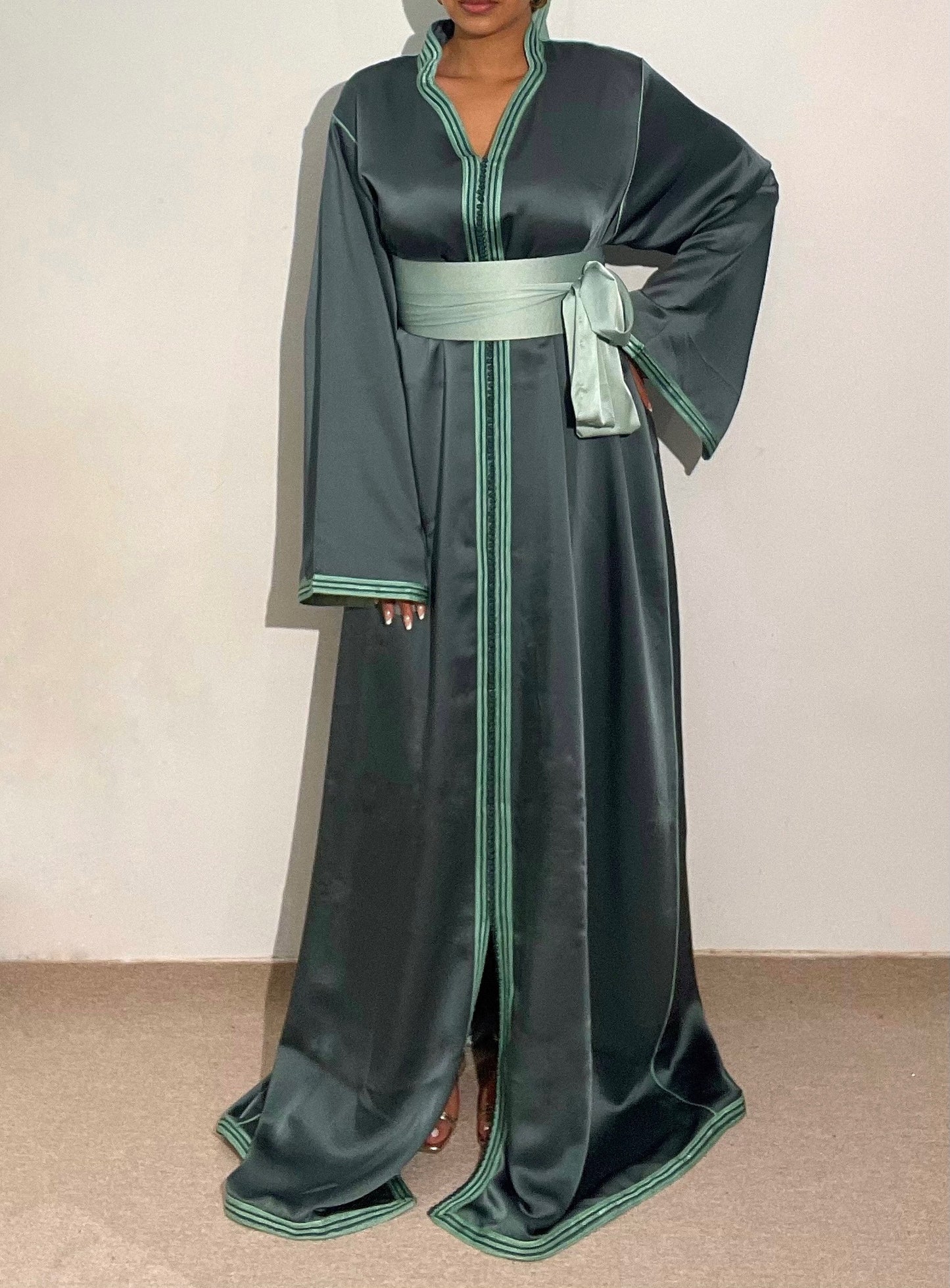 Caftan satin de soie